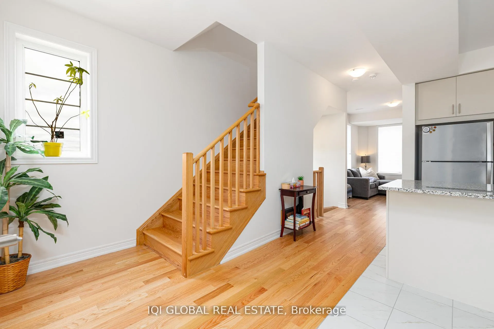 Photo 19 of 99 Air Dancer Crescent, Oshawa, Windfields — HOMEH