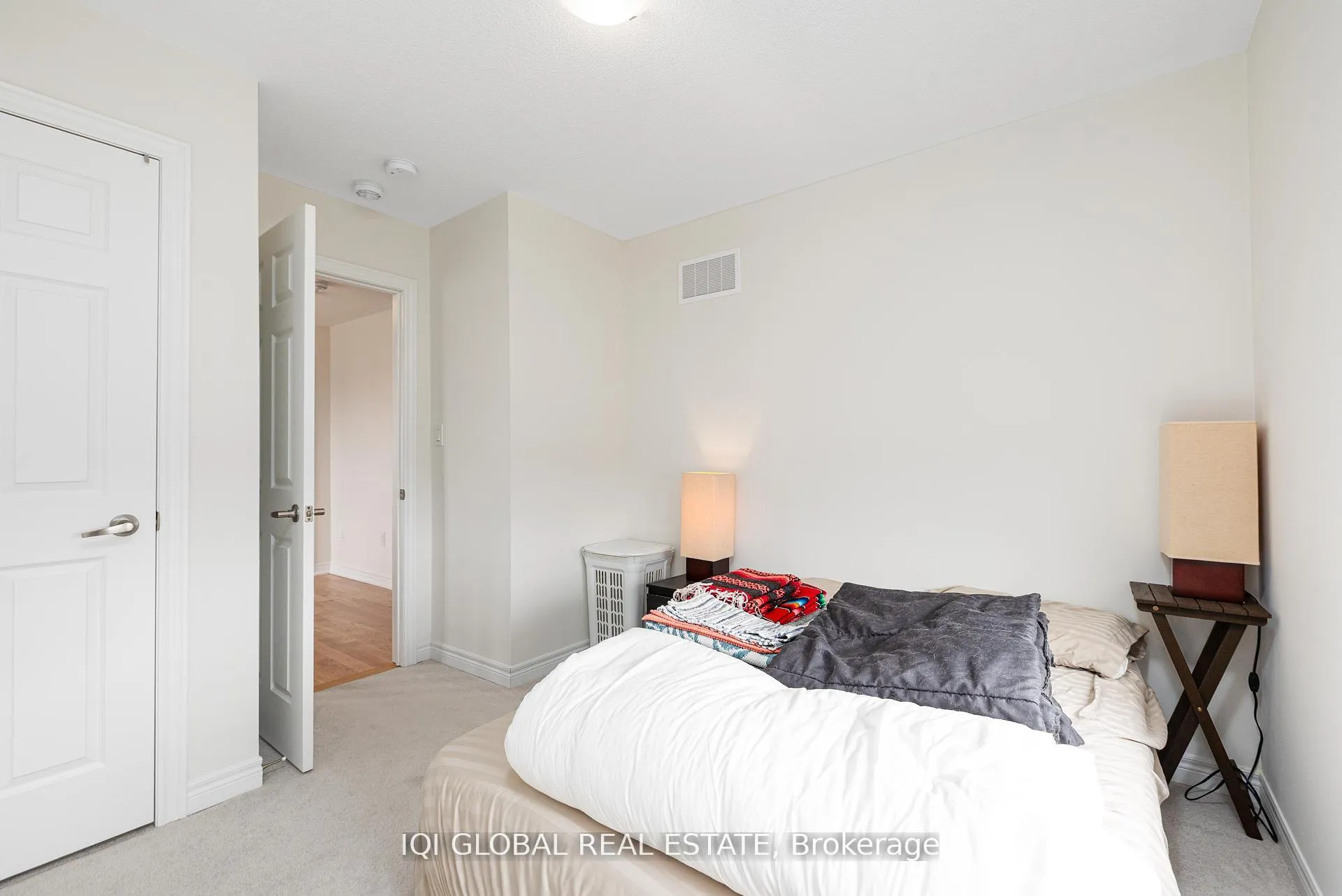 Photo 26 of 99 Air Dancer Crescent, Oshawa, Windfields — HOMEH