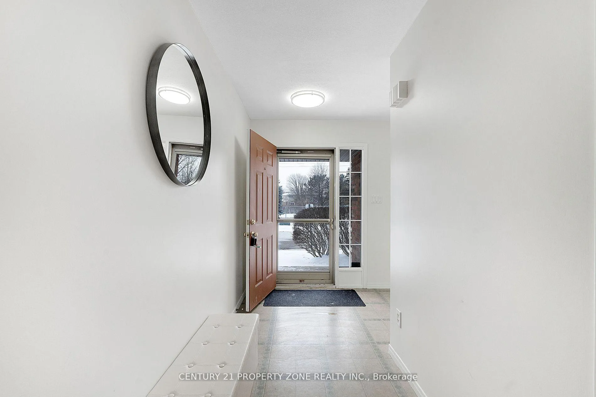 Photo 5 of Unit 15, 15 Gregg Court, Kitchener — HOMEH