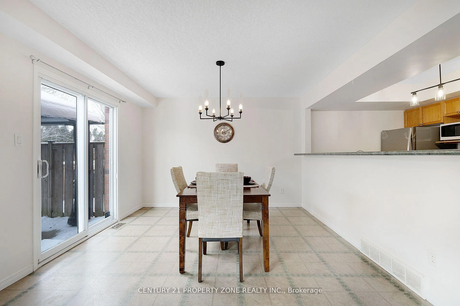 Photo 10 of Unit 15, 15 Gregg Court, Kitchener — HOMEH