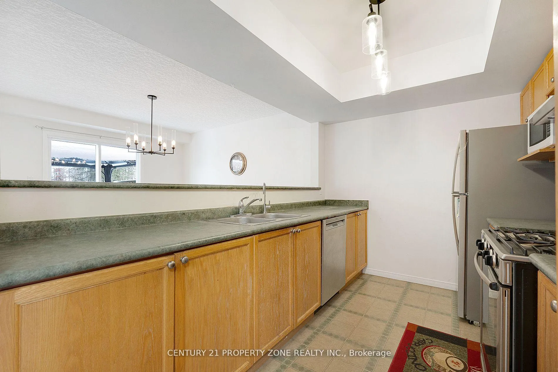 Photo 12 of Unit 15, 15 Gregg Court, Kitchener — HOMEH