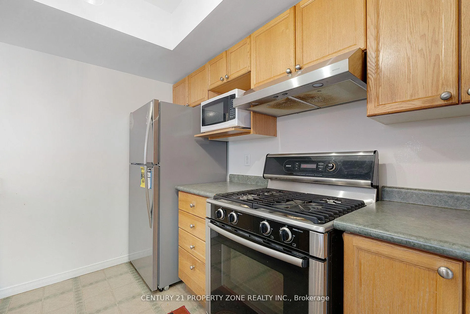 Photo 13 of Unit 15, 15 Gregg Court, Kitchener — HOMEH