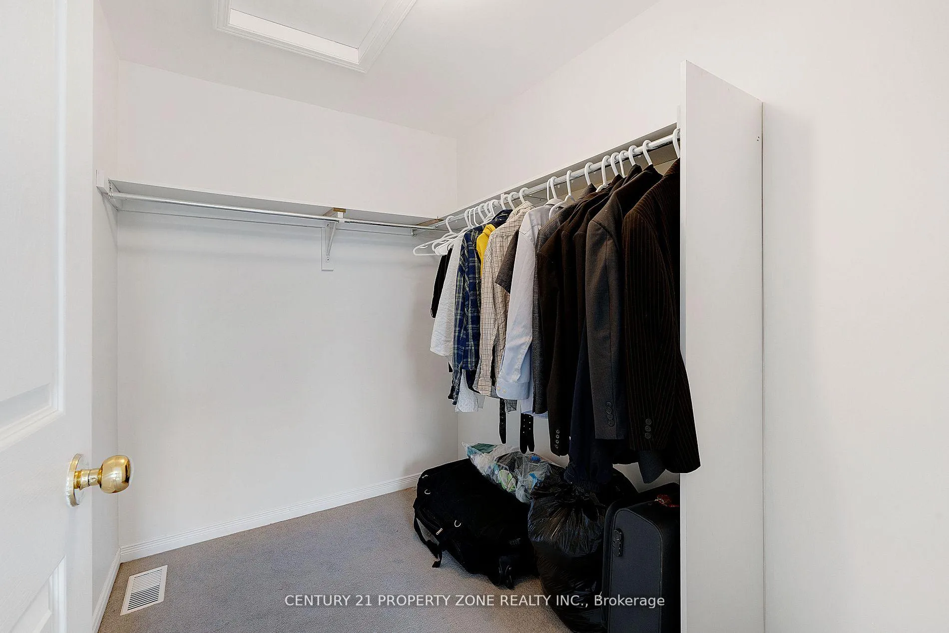 Photo 27 of Unit 15, 15 Gregg Court, Kitchener — HOMEH