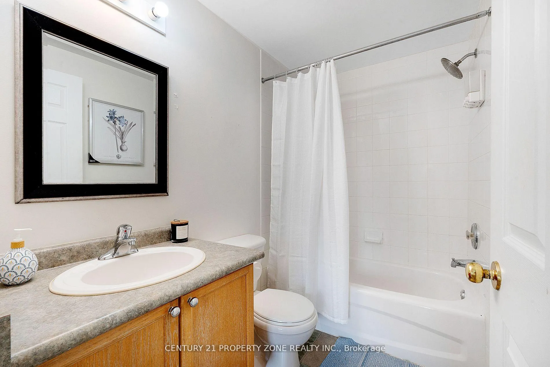 Photo 28 of Unit 15, 15 Gregg Court, Kitchener — HOMEH
