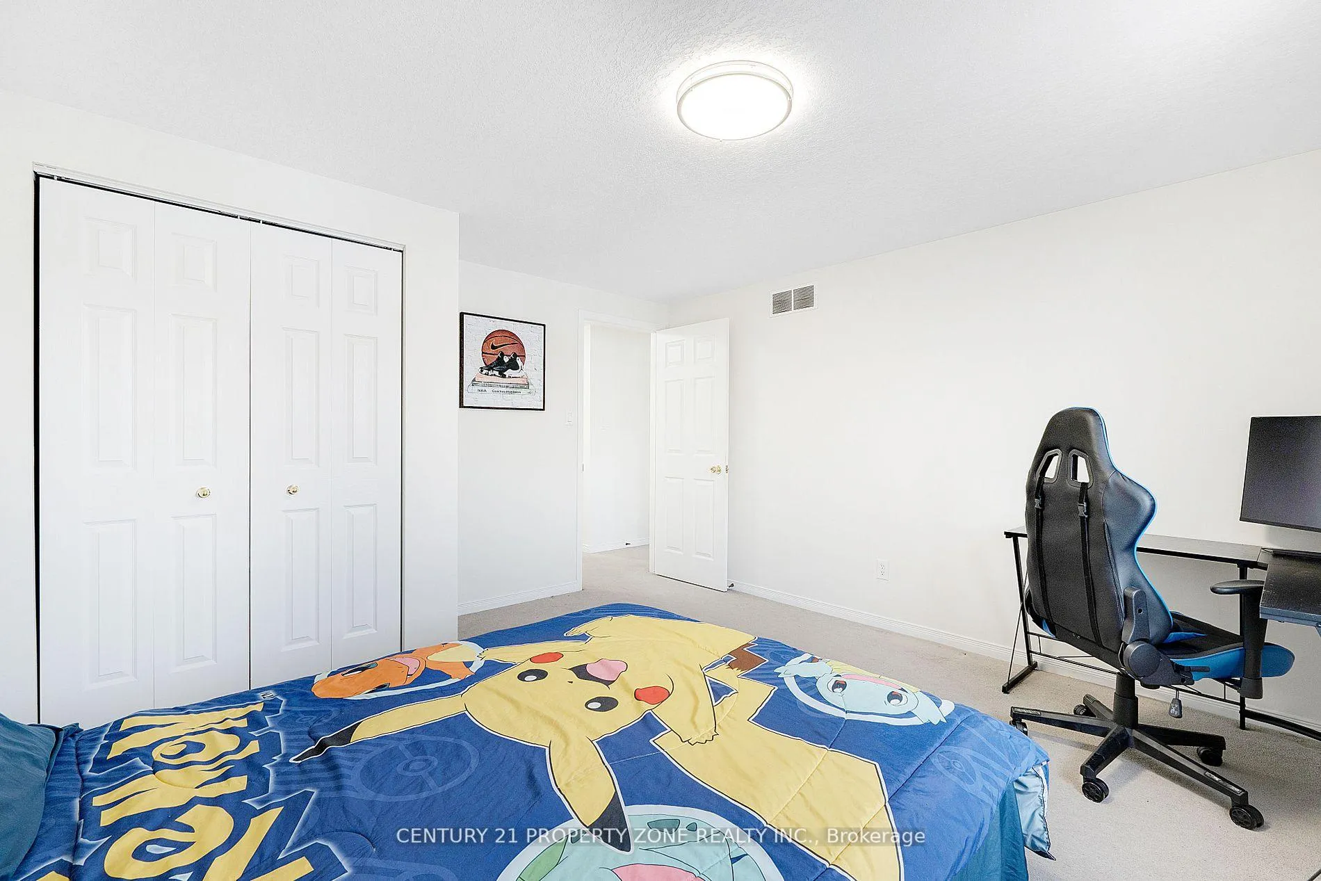 Photo 30 of Unit 15, 15 Gregg Court, Kitchener — HOMEH