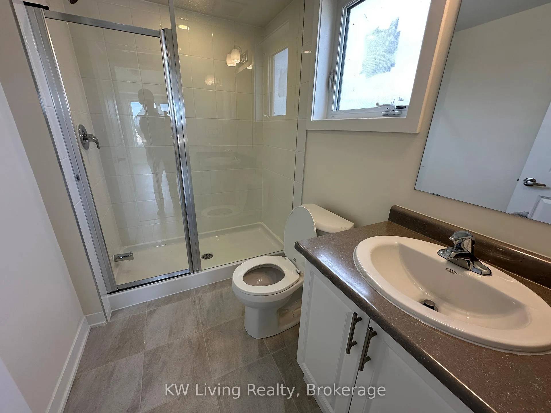 Photo 18 of Unit 202, 1695 Dersan Street, Pickering, Duffin Heights — HOMEH