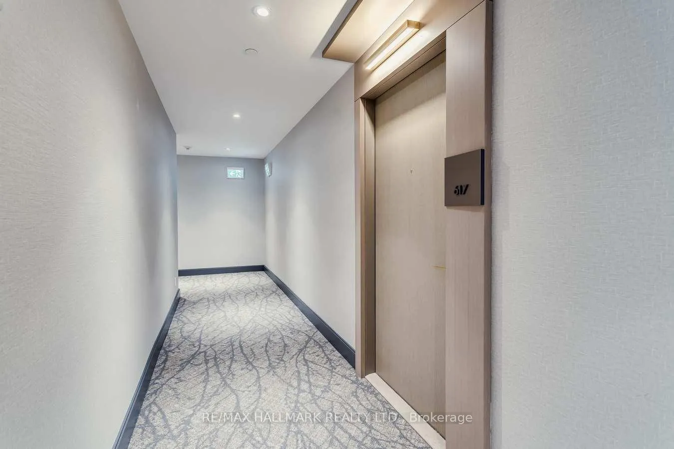 Photo 8 of Unit 617, 1 Edgewater Drive, Toronto, Waterfront Communities — HOMEH
