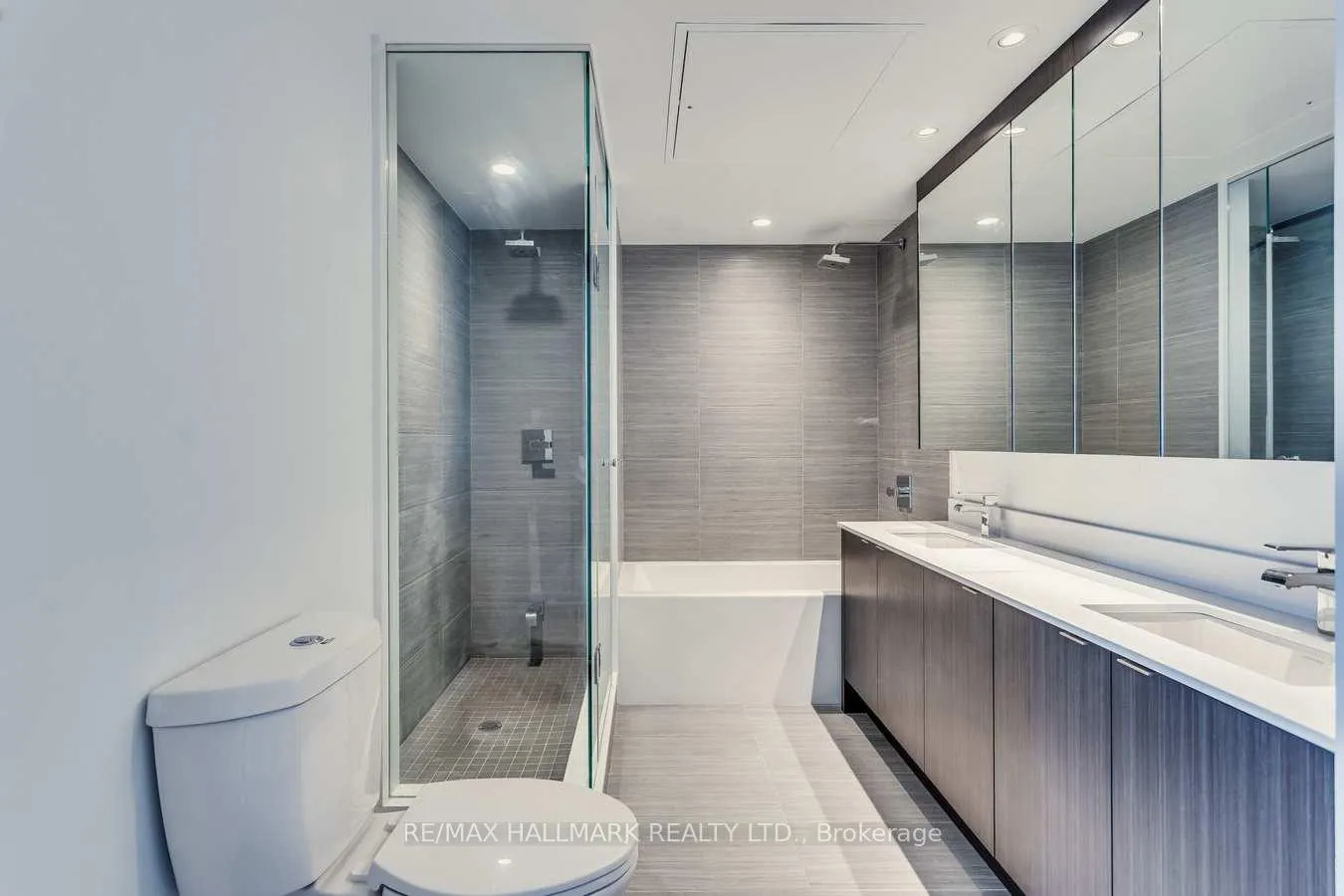Photo 33 of Unit 617, 1 Edgewater Drive, Toronto, Waterfront Communities — HOMEH