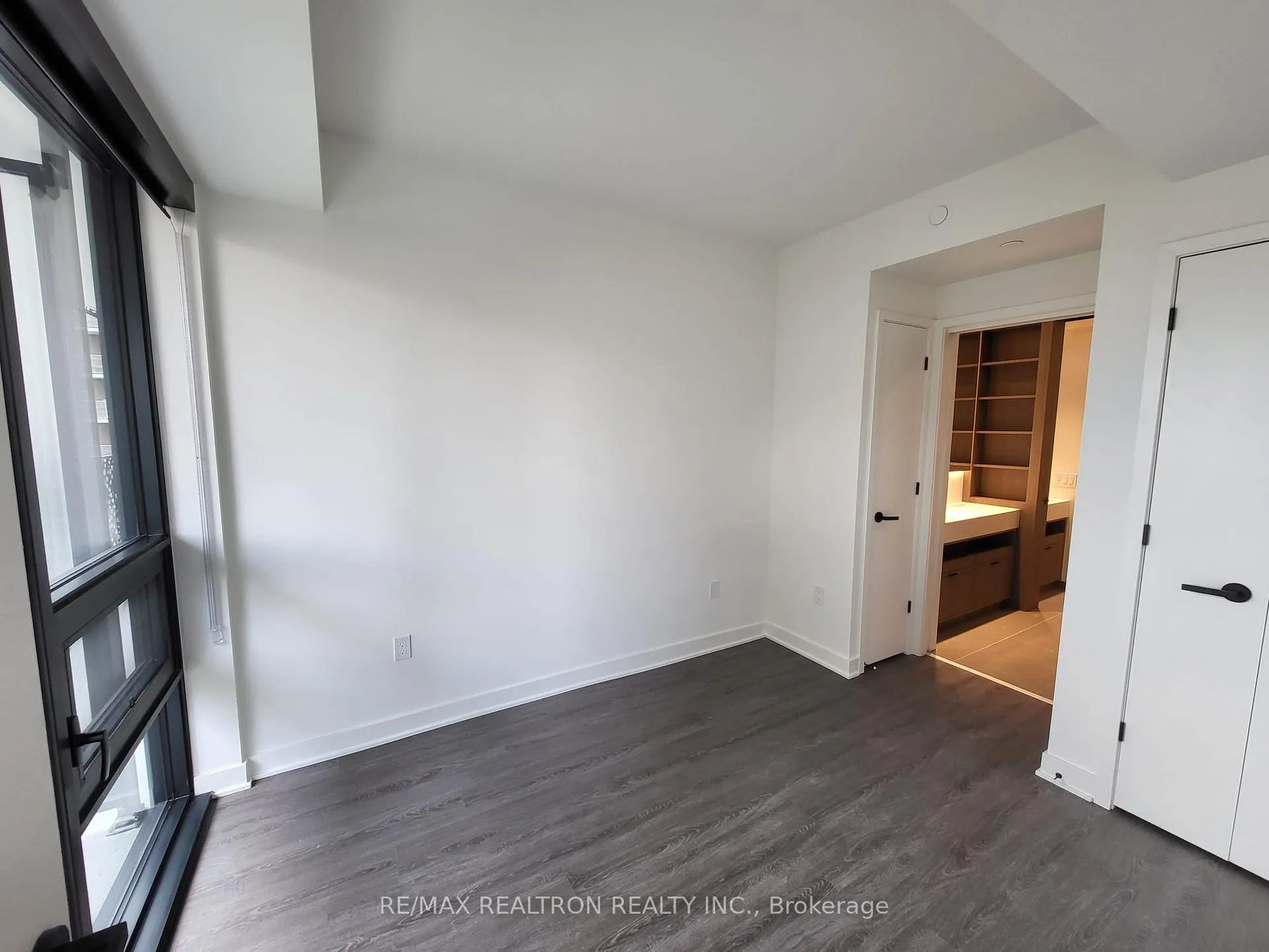 Photo 7 of Unit 1502, 55 Charles Street E, Toronto, Church-Yonge Corridor — HOMEH