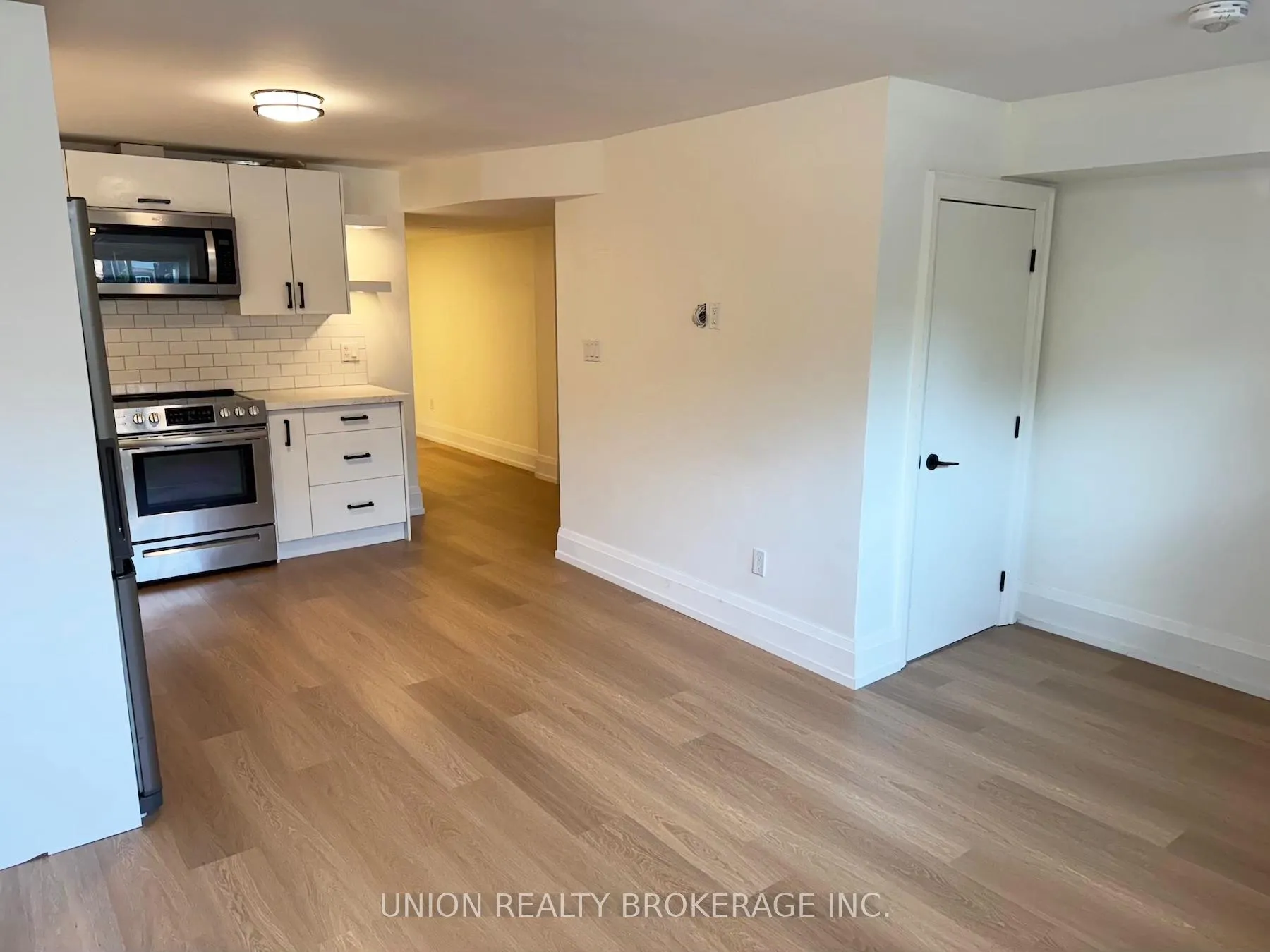 Photo 3 of Unit Lower, 22 Battenberg Avenue, Toronto, Woodbine Corridor — HOMEH
