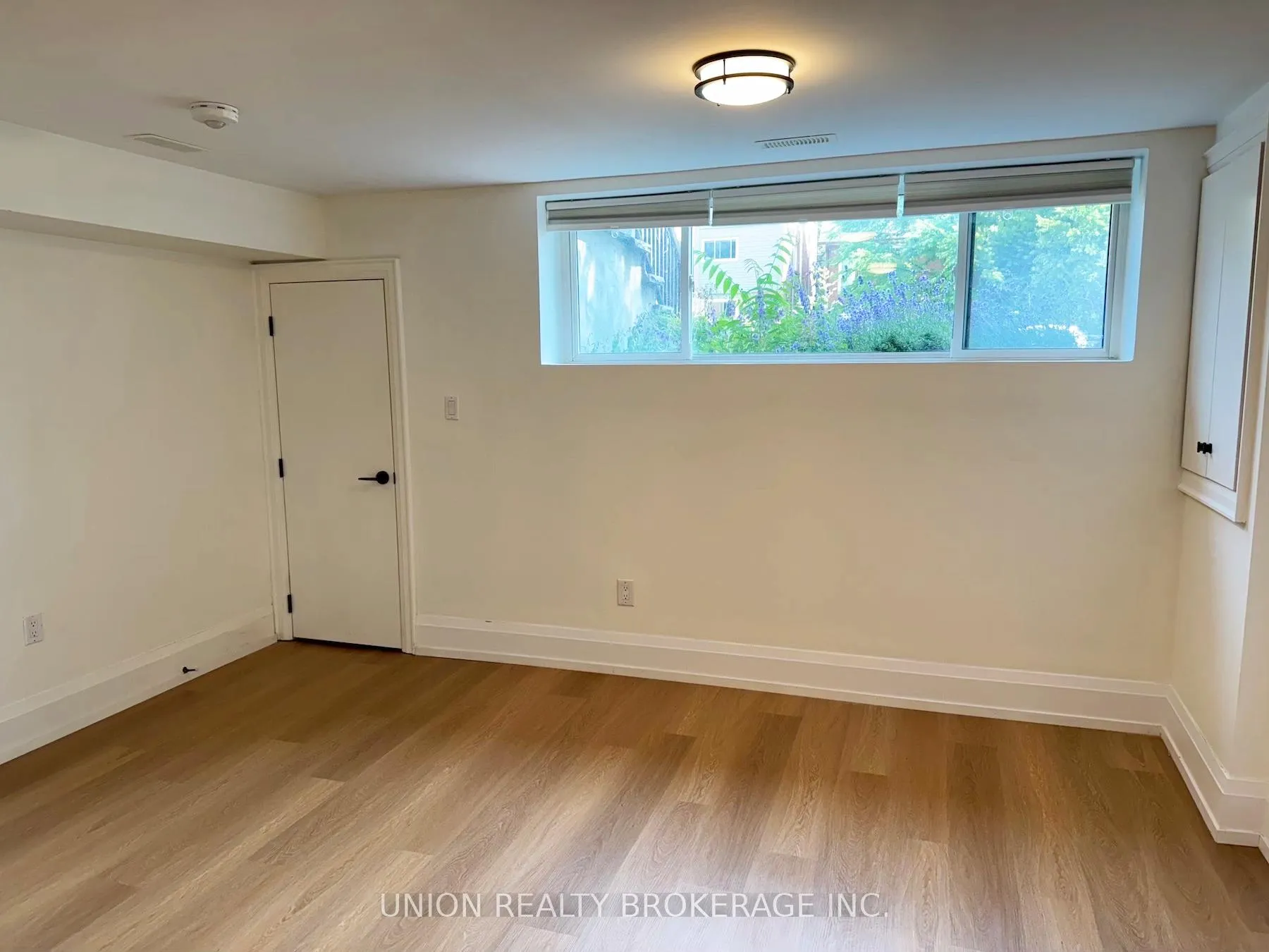 Photo 7 of Unit Lower, 22 Battenberg Avenue, Toronto, Woodbine Corridor — HOMEH