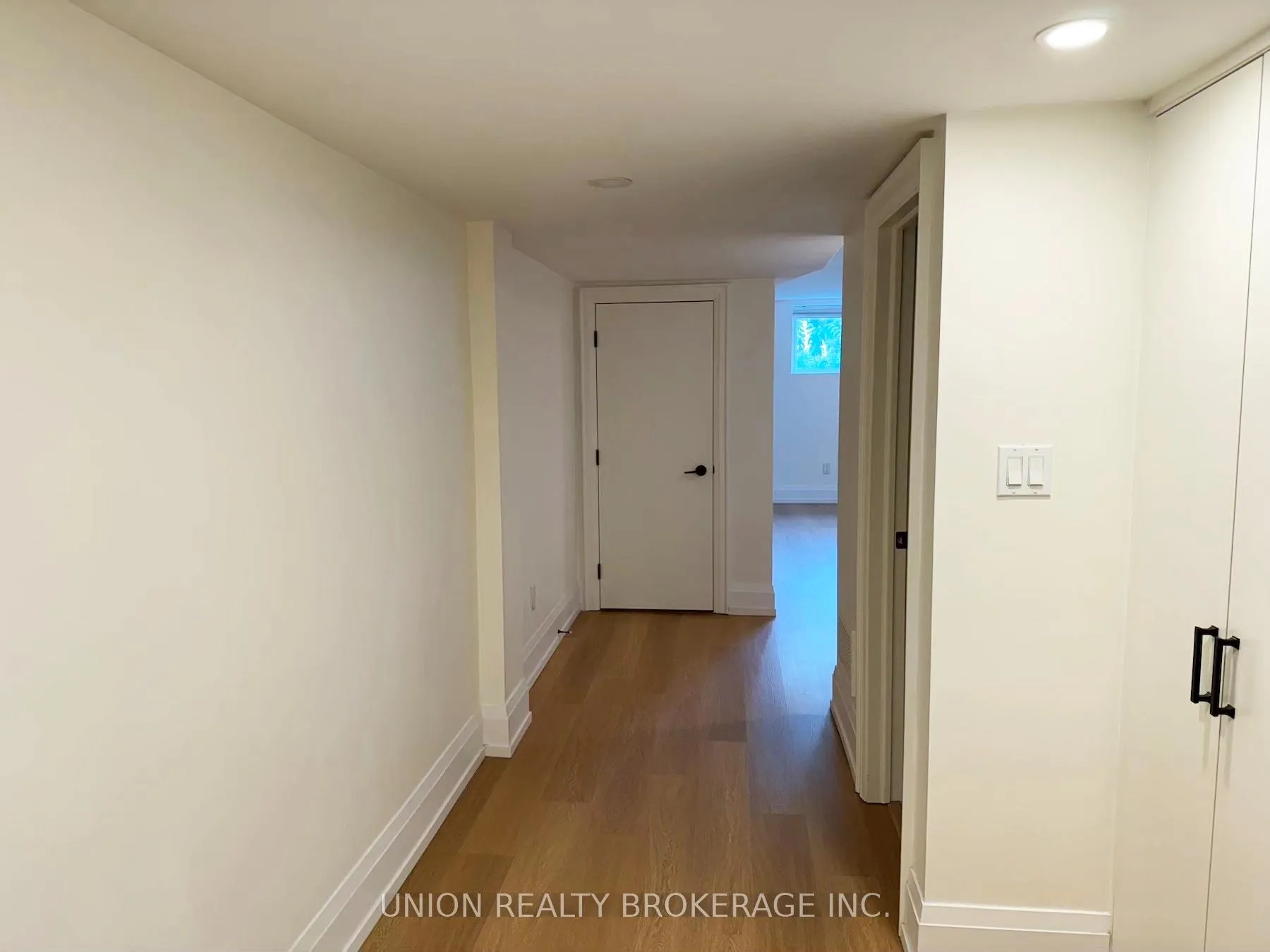 Photo 8 of Unit Lower, 22 Battenberg Avenue, Toronto, Woodbine Corridor — HOMEH