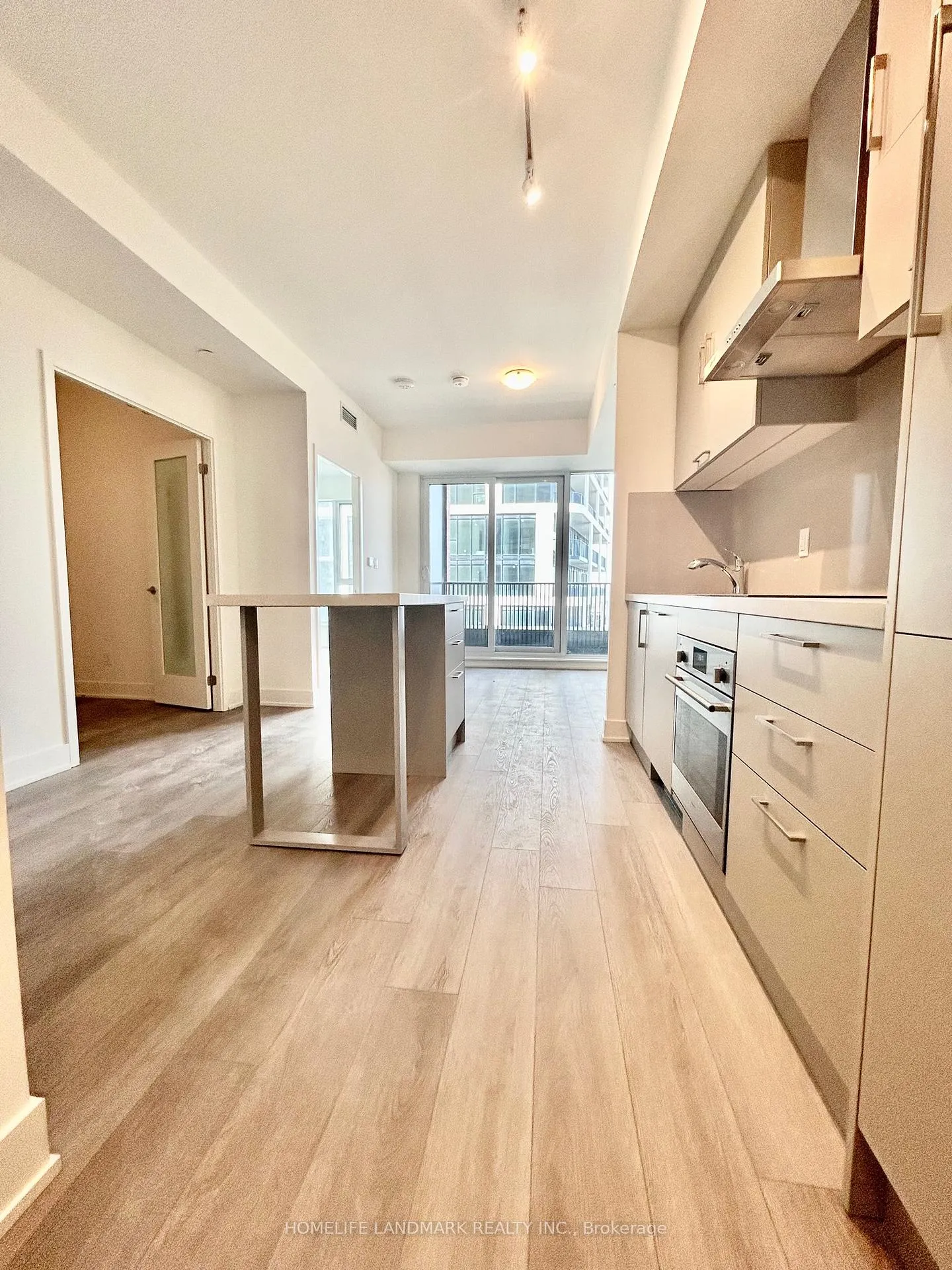 Photo 2 of Unit 1603, 38 Andre De Grasse Street, Markham, Unionville — HOMEH