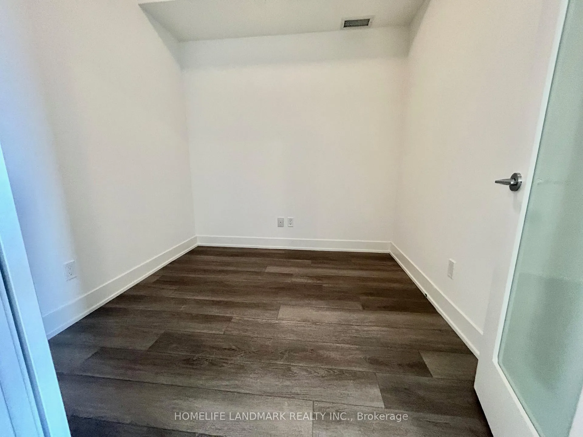 Photo 5 of Unit 1603, 38 Andre De Grasse Street, Markham, Unionville — HOMEH