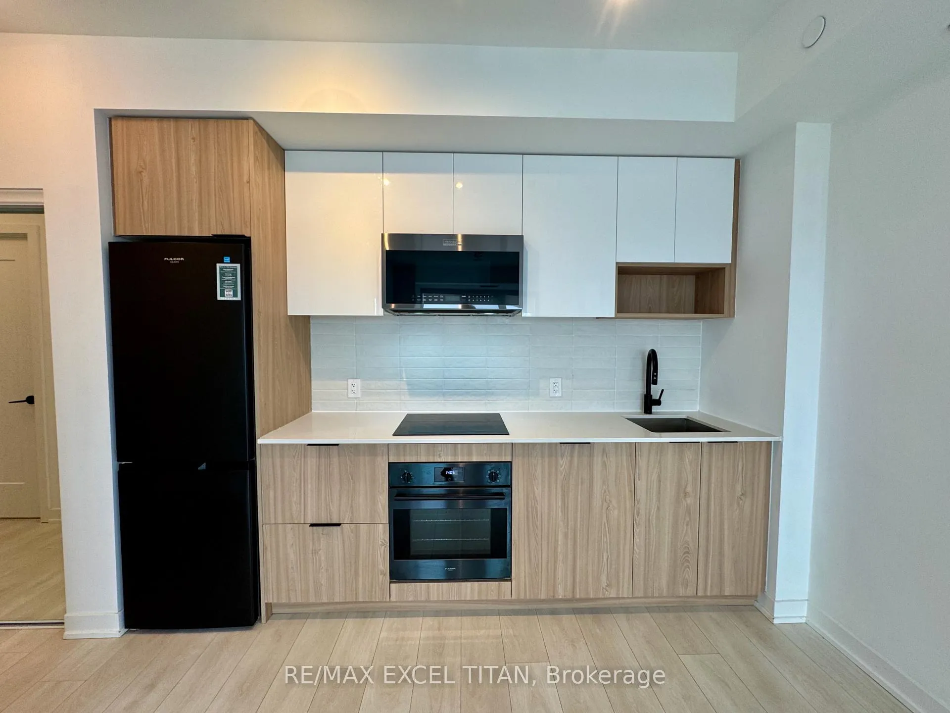 Photo 4 of Unit 1612, 5 Defries Street, Toronto, Regent Park — HOMEH