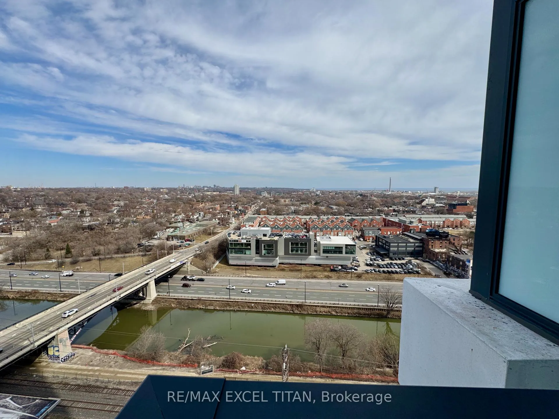 Photo 14 of Unit 1612, 5 Defries Street, Toronto, Regent Park — HOMEH