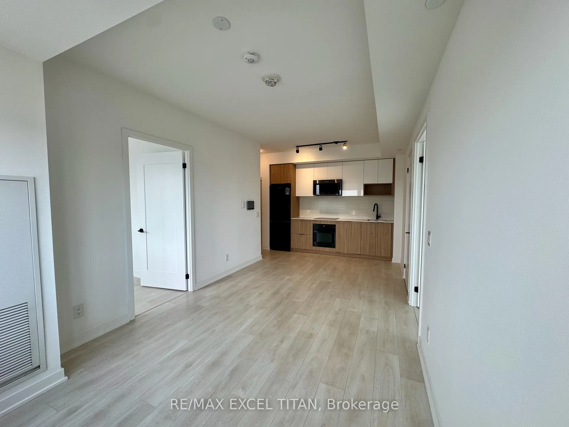 Photo 18 of Unit 1612, 5 Defries Street, Toronto, Regent Park — HOMEH