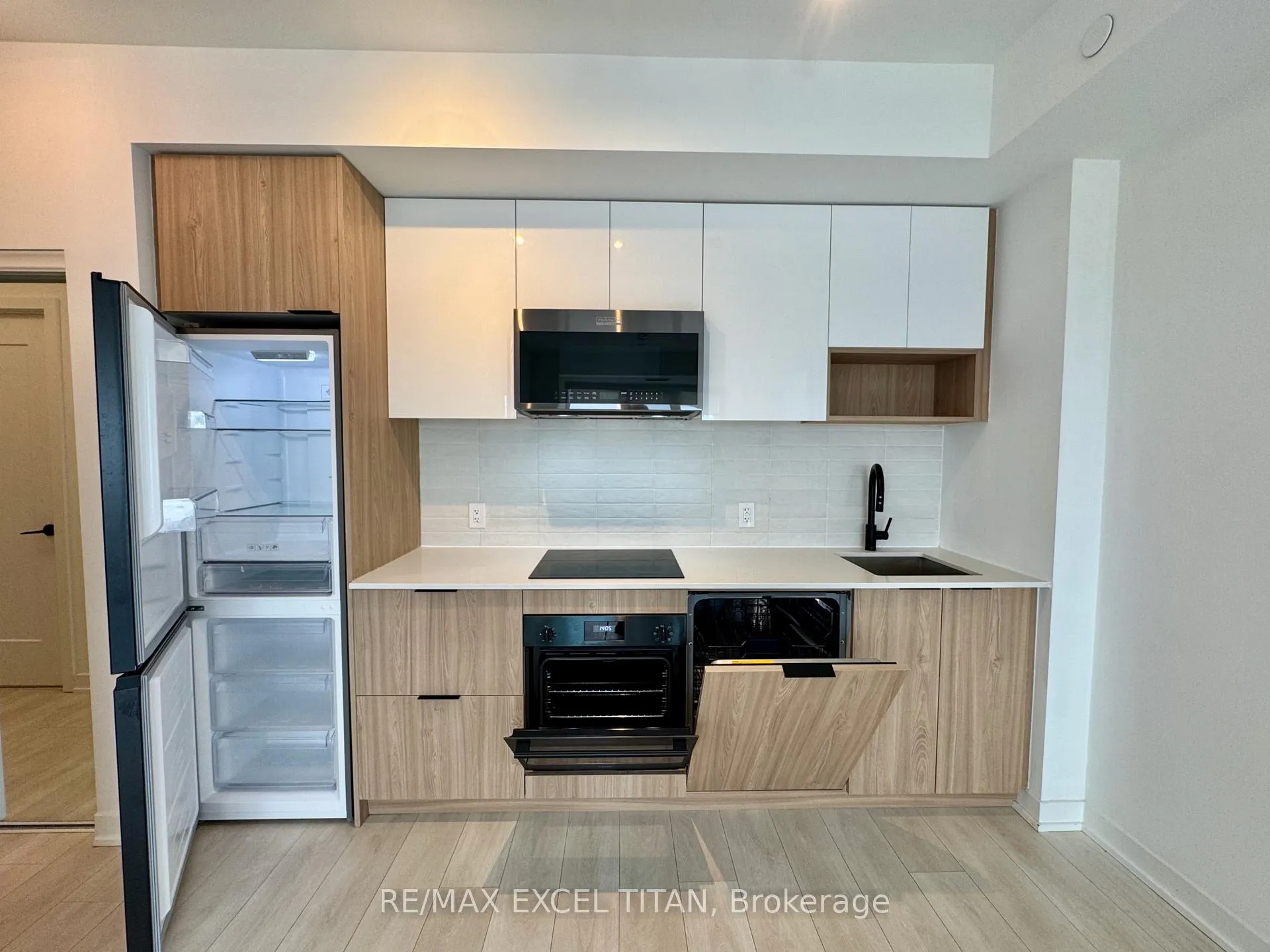 Photo 25 of Unit 1612, 5 Defries Street, Toronto, Regent Park — HOMEH