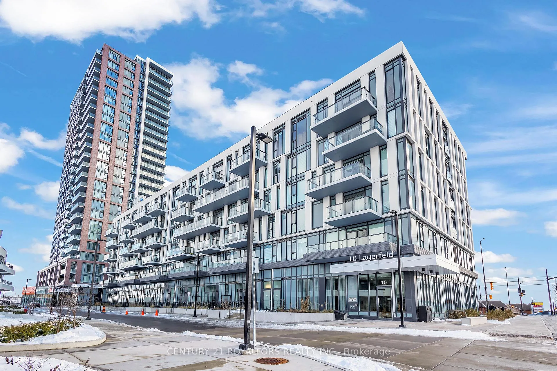 Front of Unit 604, 10 Lagerfeld Drive N