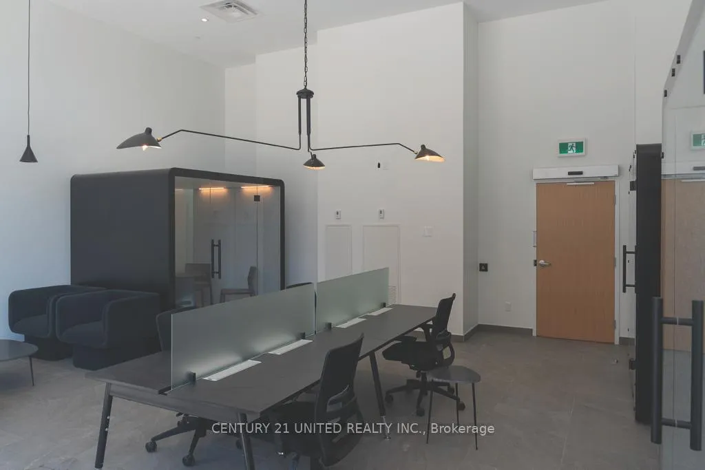 Photo 5 of Unit 1504, 80 Bond Street E, Oshawa, Central — HOMEH