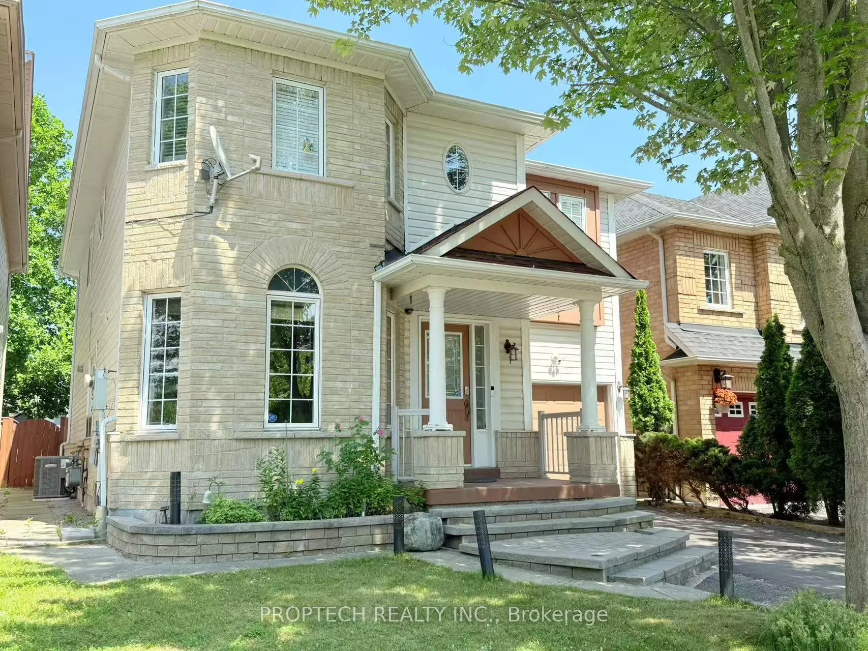 Photo 2 of 7 Hirons Drive, Ajax, South East — HOMEH