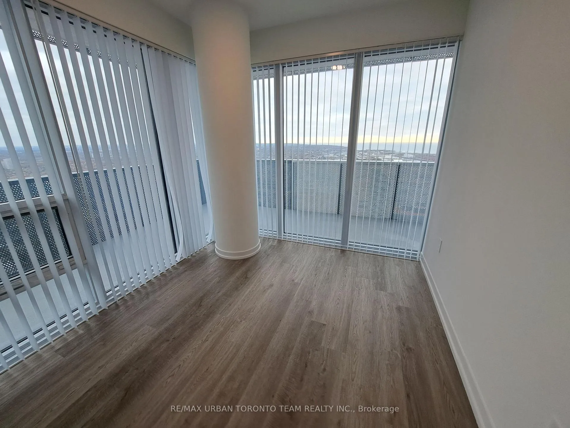 Photo 6 of Unit 7605, 55 Cooper Street, Toronto, Waterfront Communities — HOMEH