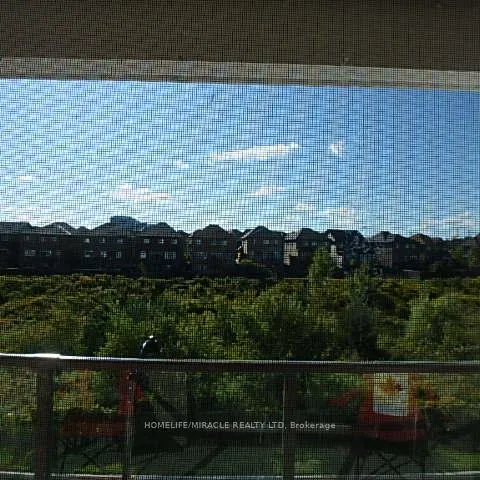 Photo 8 of Unit 318, 385 Arctic Red Drive, Oshawa, Windfields — HOMEH