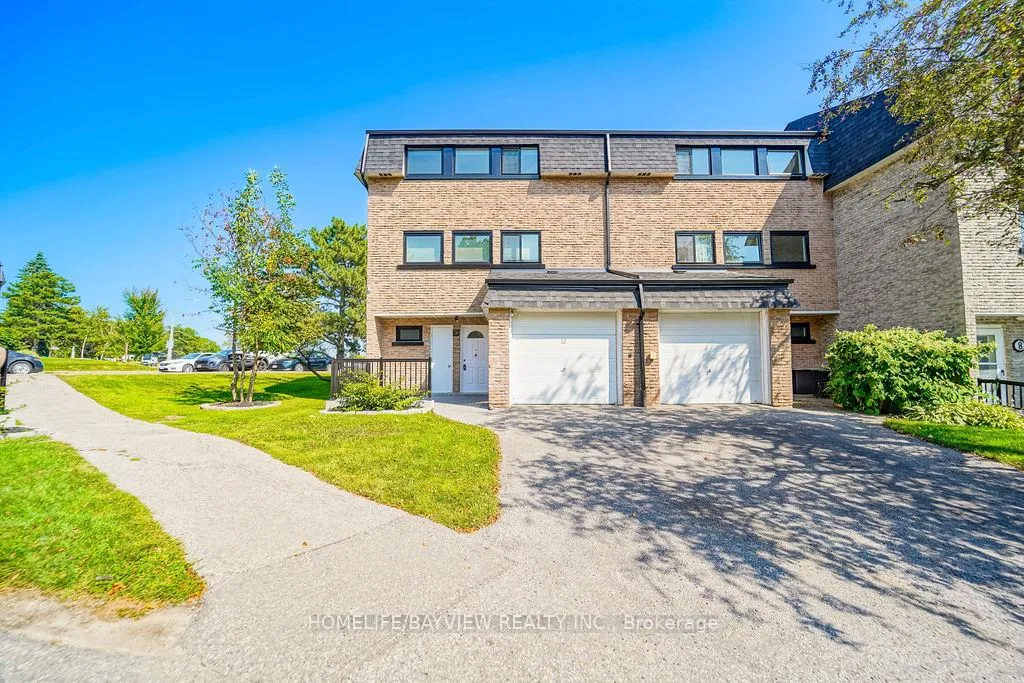 Front of Unit 34, 12 Poplar Crescent