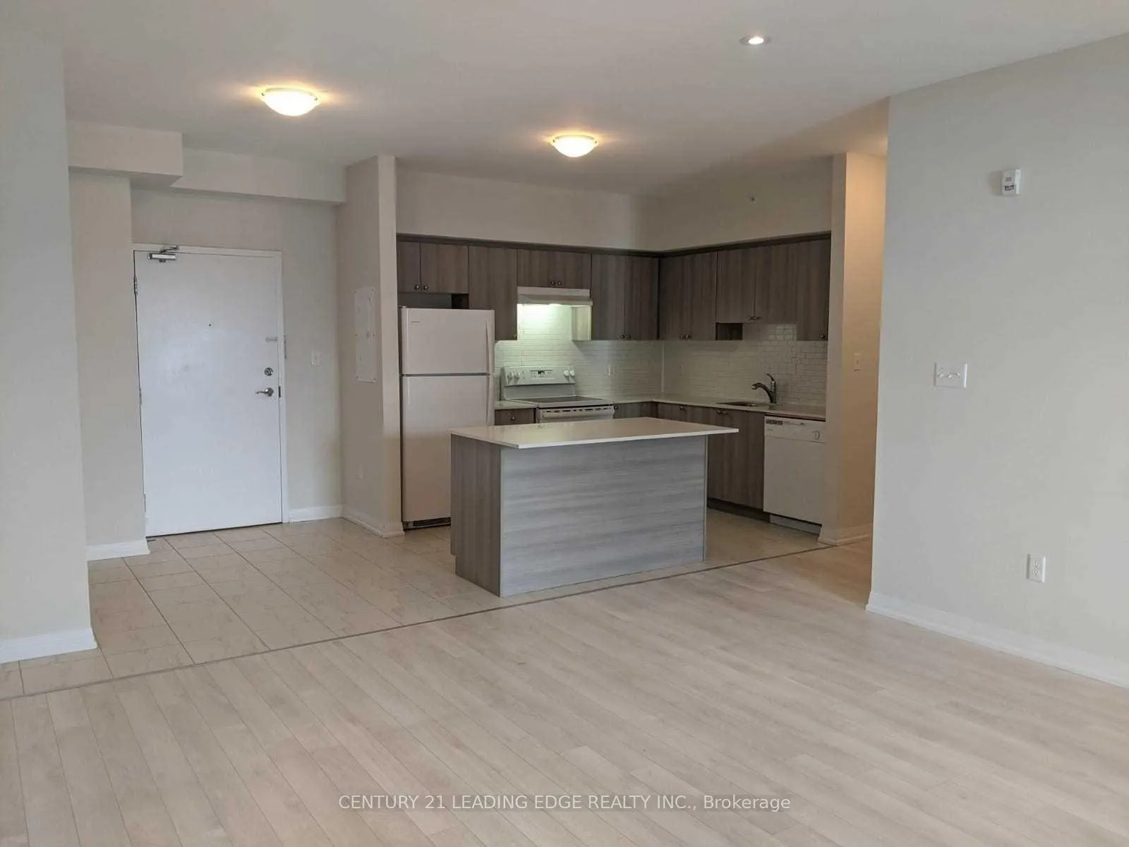 Photo 4 of Unit 503, 304 Essa Road, Barrie, Ardagh — HOMEH