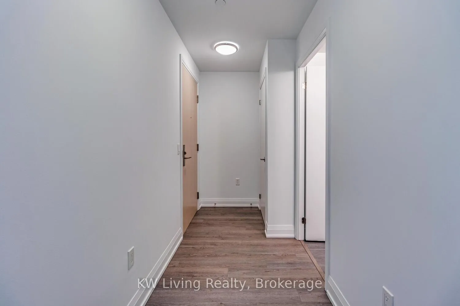 Photo 5 of Unit 322, 77 Mutual Street W, Toronto, Church-Yonge Corridor — HOMEH