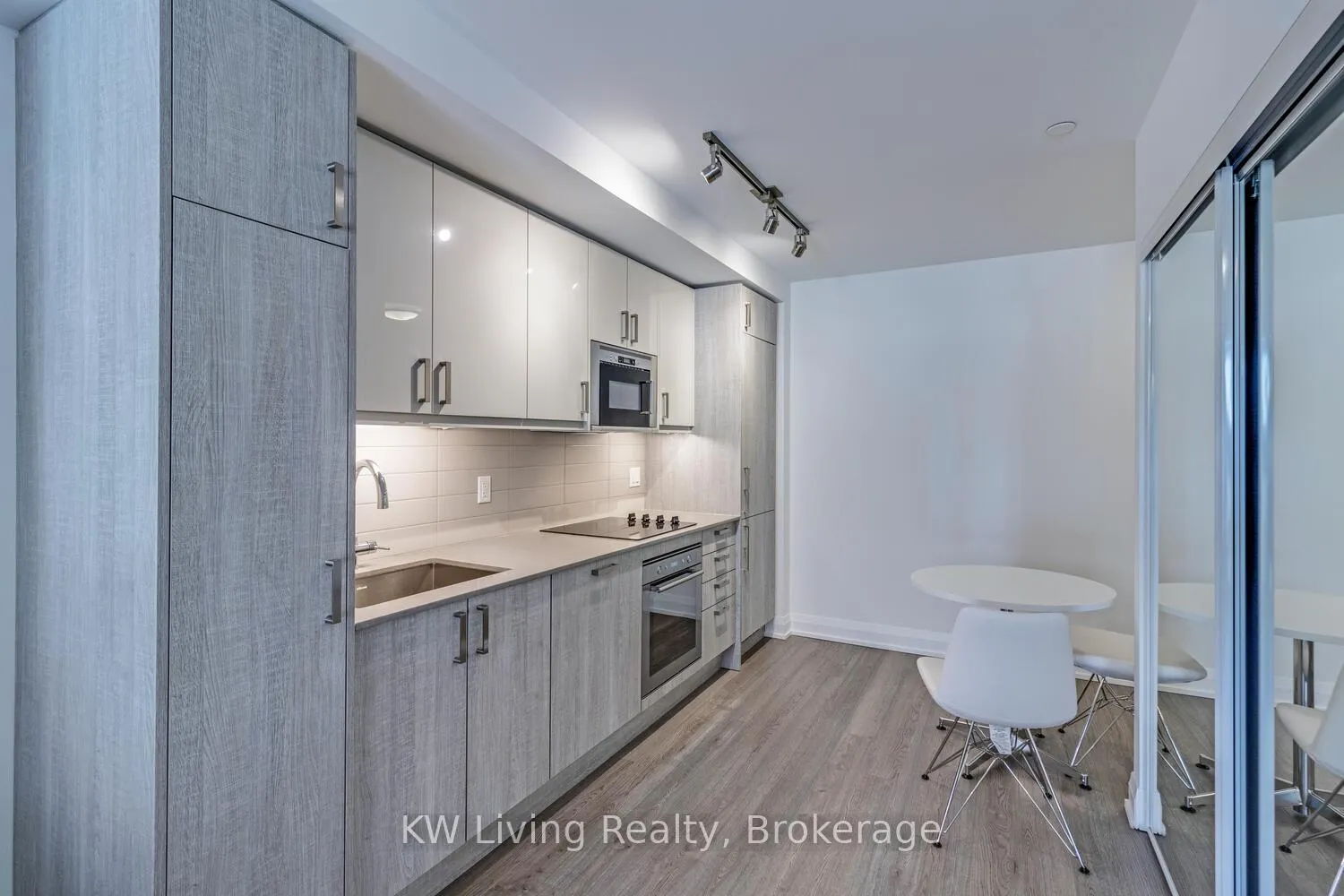 Photo 14 of Unit 322, 77 Mutual Street W, Toronto, Church-Yonge Corridor — HOMEH