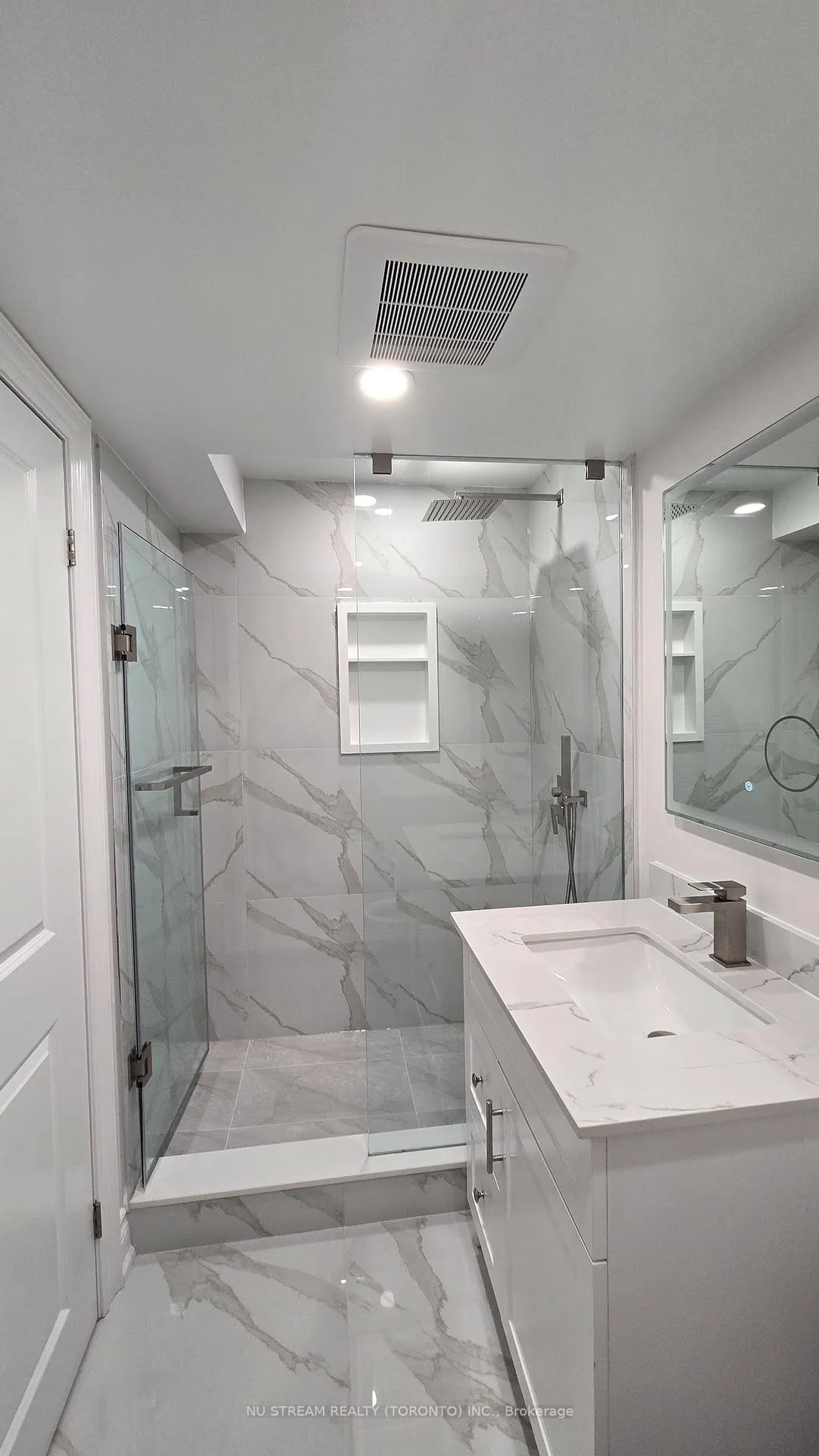 Photo 9 of 1260 Klondike Drive, Oshawa, Kedron — HOMEH
