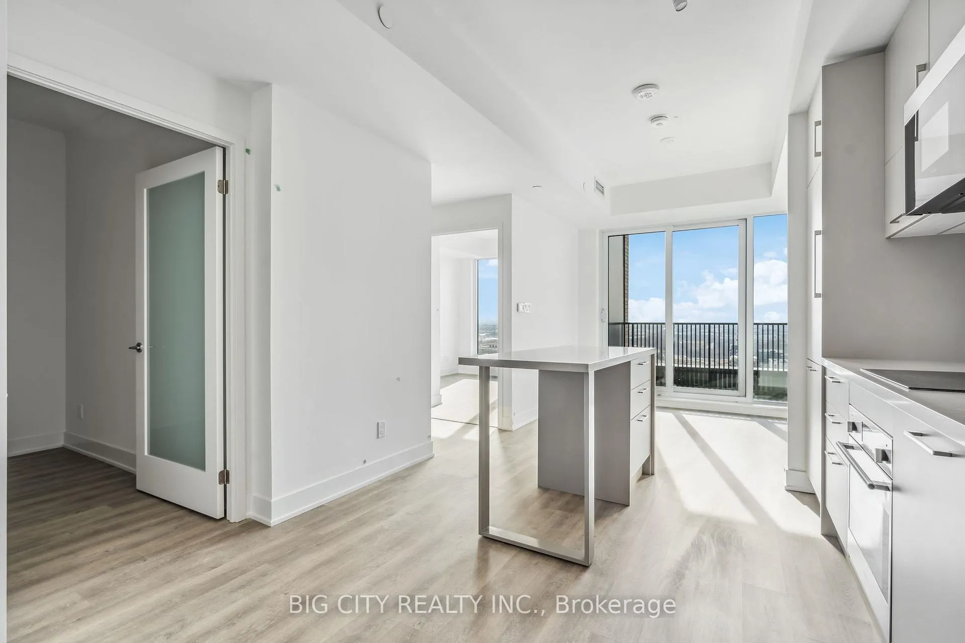 Photo 3 of Unit 2301, 38 Andre De Grasse Street, Markham, Unionville — HOMEH