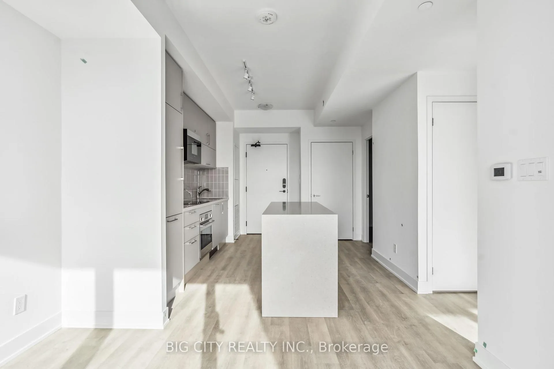Photo 9 of Unit 2301, 38 Andre De Grasse Street, Markham, Unionville — HOMEH