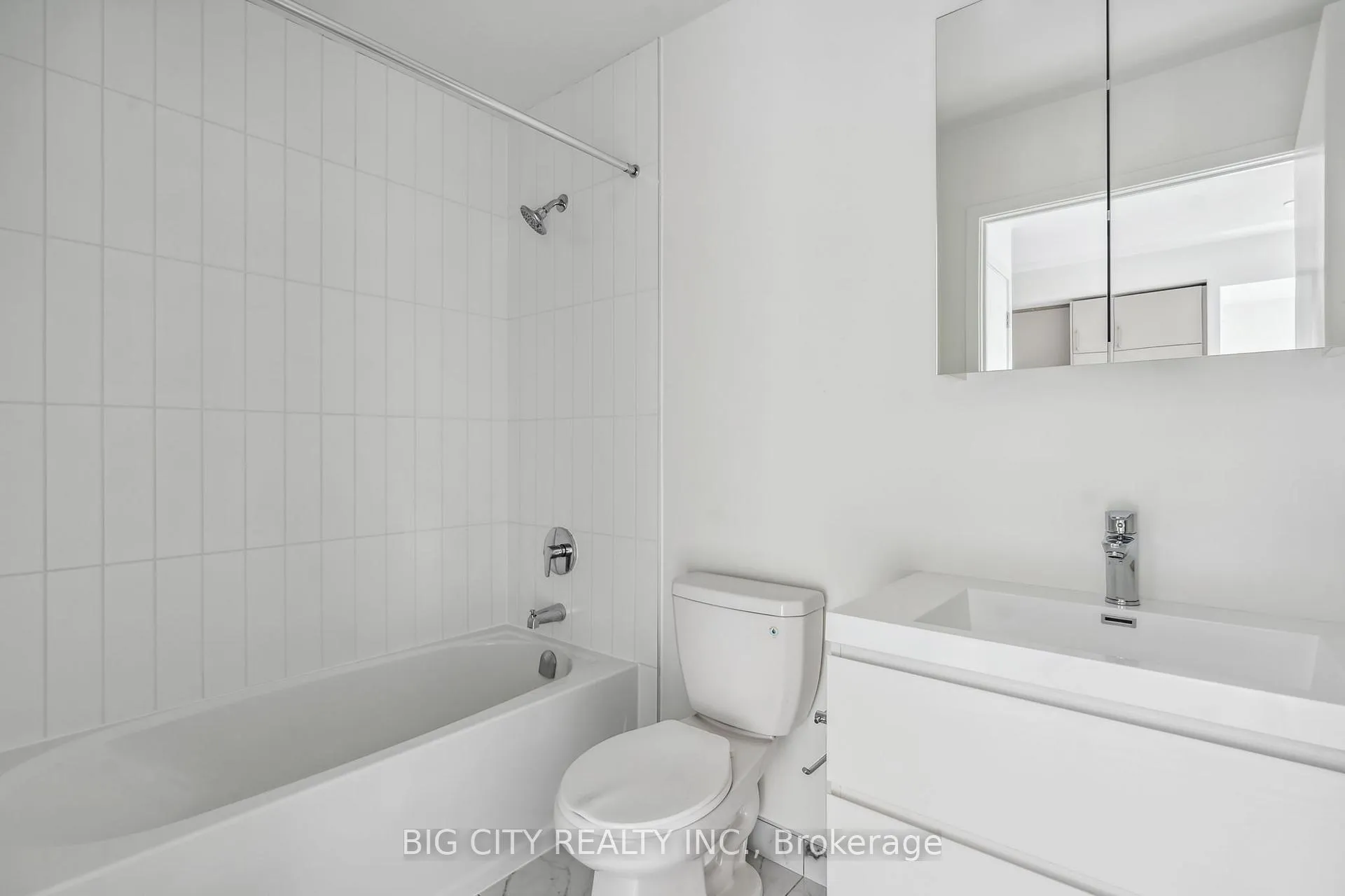 Photo 12 of Unit 2301, 38 Andre De Grasse Street, Markham, Unionville — HOMEH