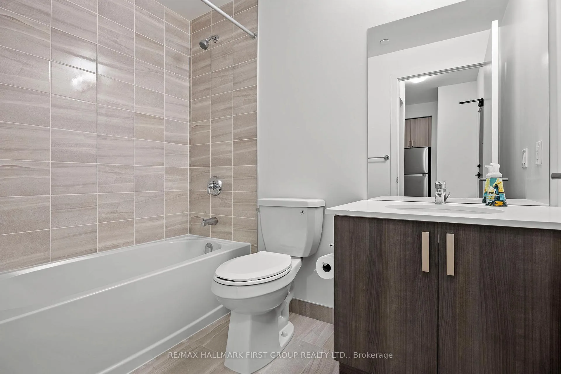 Photo 19 of Unit 419, 1480 Bayly Street, Pickering, Bay Ridges — HOMEH