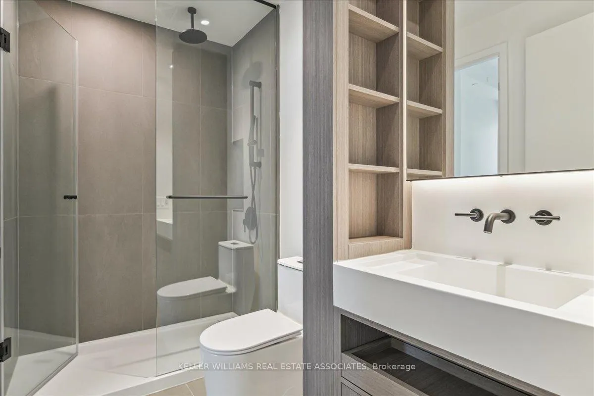 Photo 15 of Unit 3909, 55 Charles Street E, Toronto, Church-Yonge Corridor — HOMEH