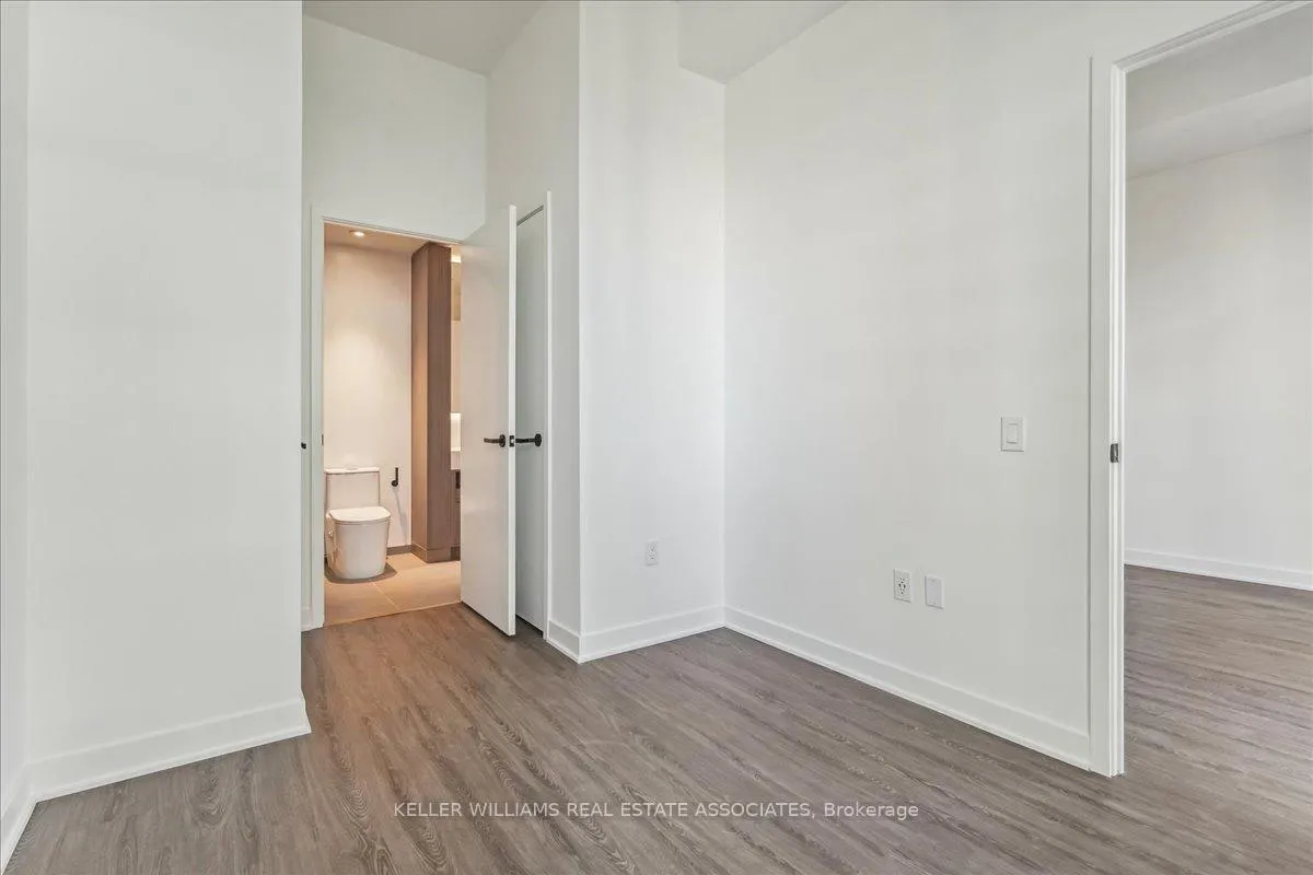 Photo 20 of Unit 3909, 55 Charles Street E, Toronto, Church-Yonge Corridor — HOMEH