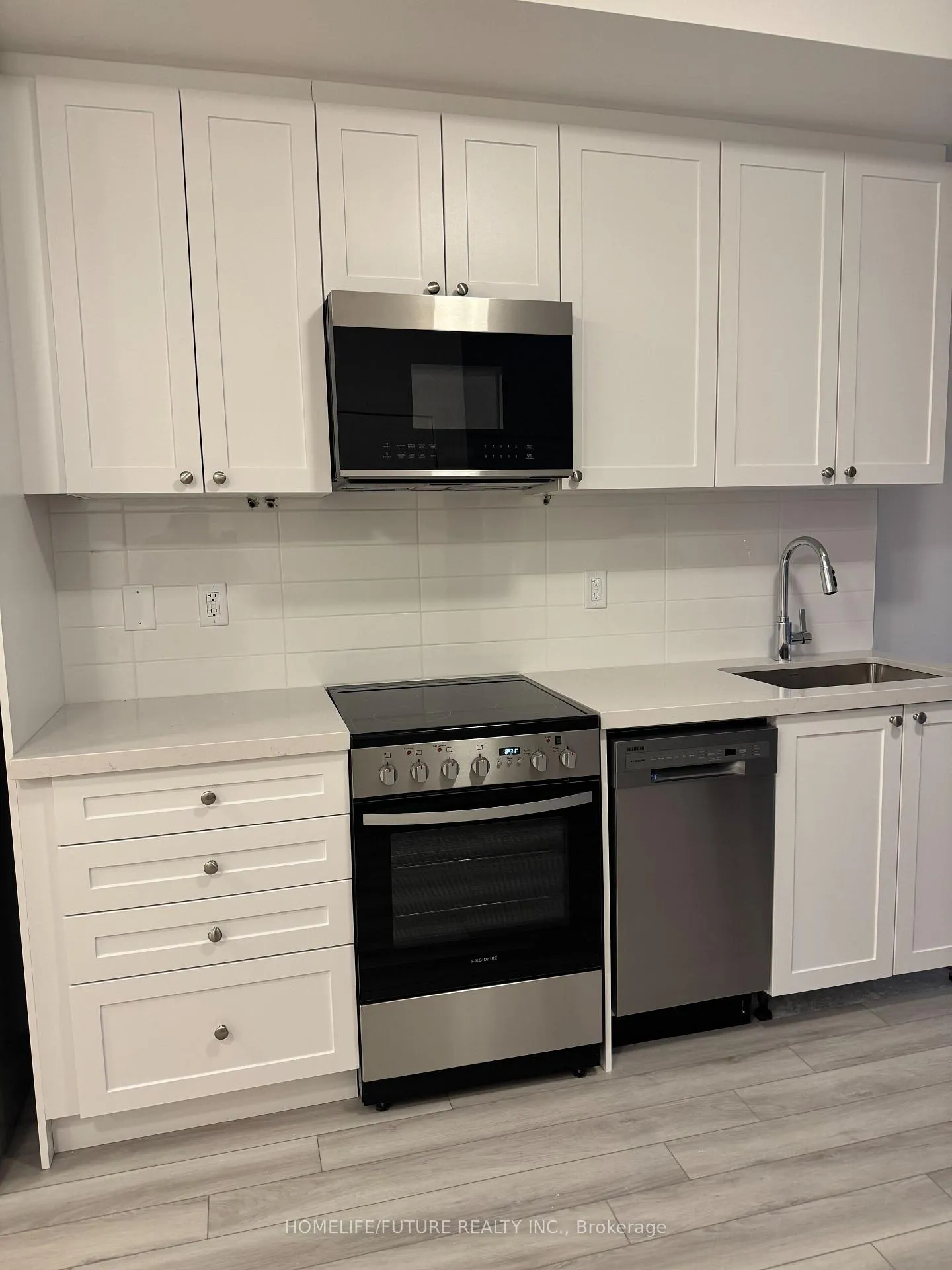 Photo 3 of Unit 1112, 55 Clarington Boulevard, Clarington, Bowmanville — HOMEH