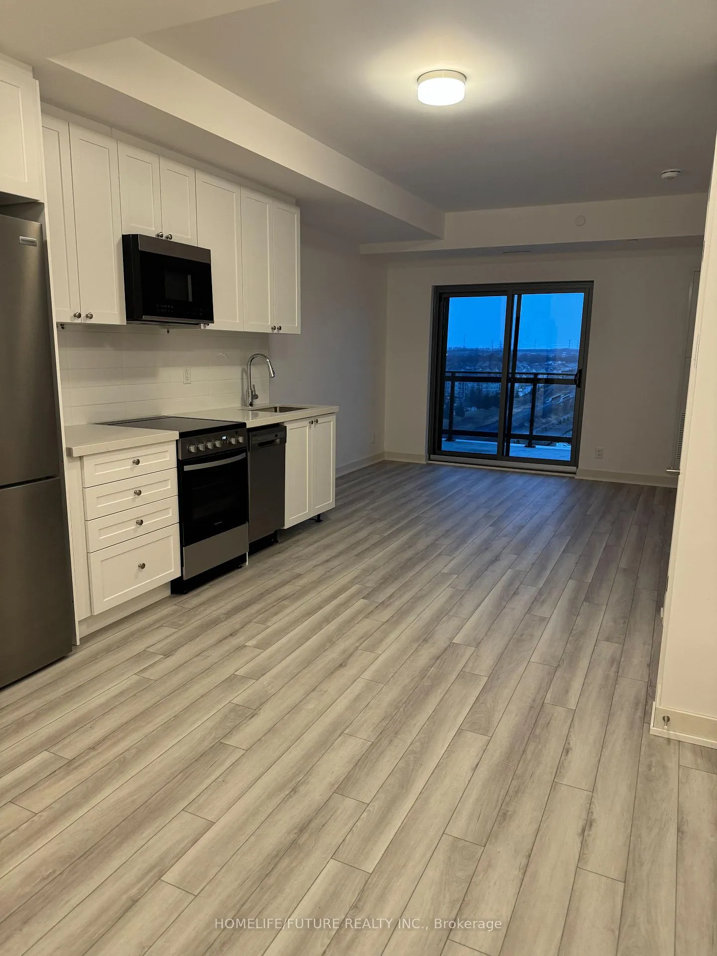 Photo 6 of Unit 1112, 55 Clarington Boulevard, Clarington, Bowmanville — HOMEH