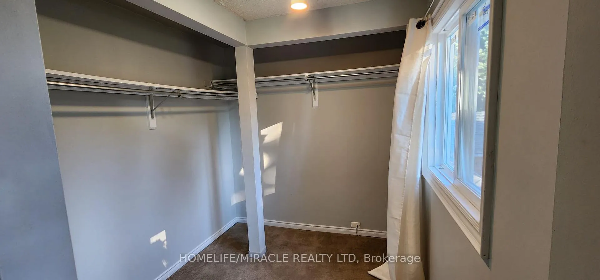 Photo 18 of 264 Wright Crescent, Ajax, Central — HOMEH