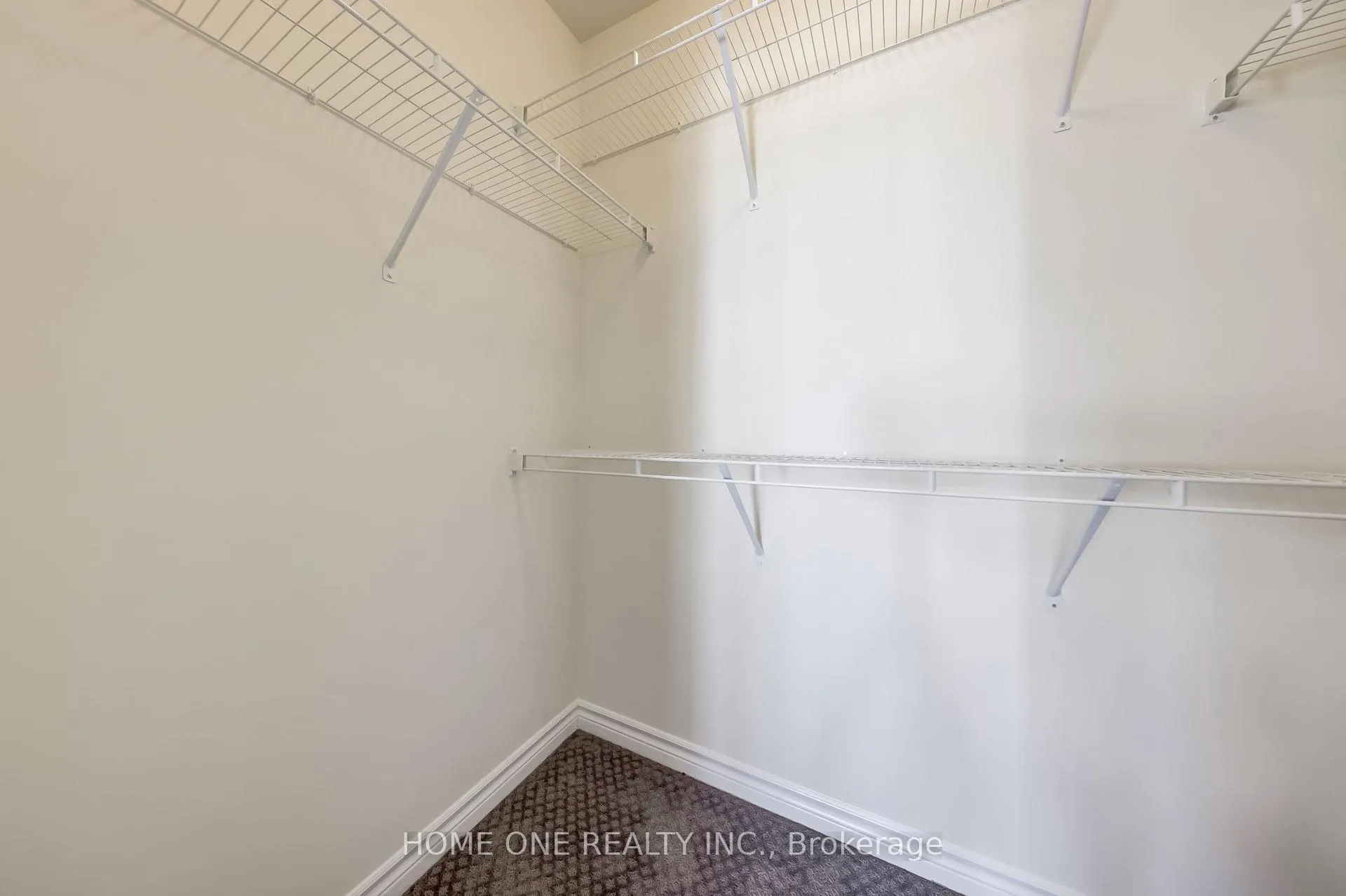 Photo 26 of 1127 Thompson Drive, Oshawa, Kedron — HOMEH