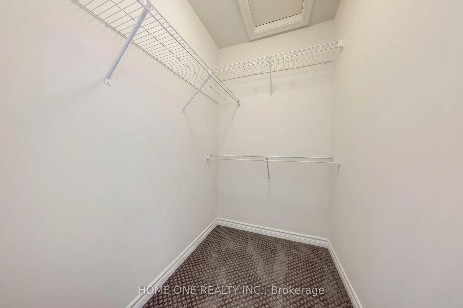 Photo 28 of 1127 Thompson Drive, Oshawa, Kedron — HOMEH