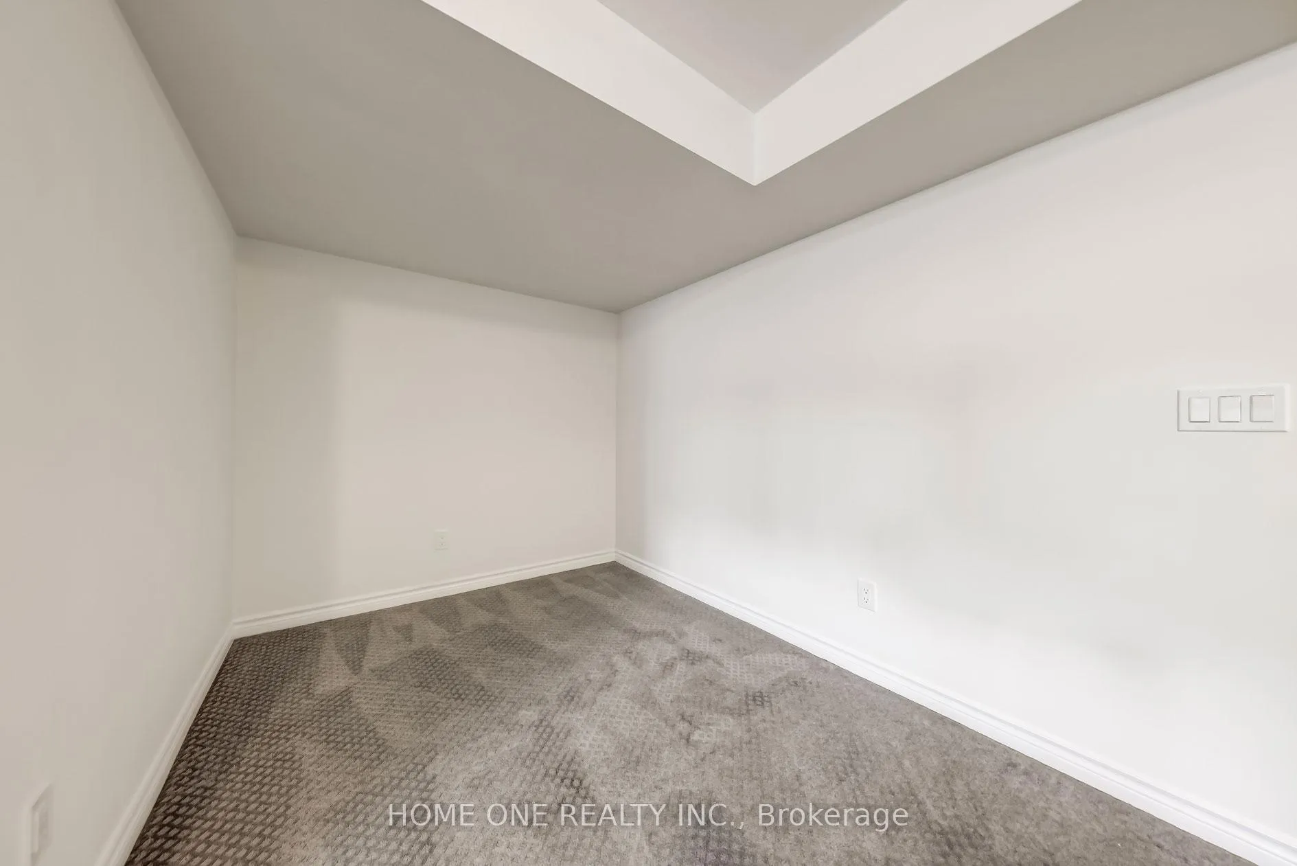 Photo 31 of 1127 Thompson Drive, Oshawa, Kedron — HOMEH