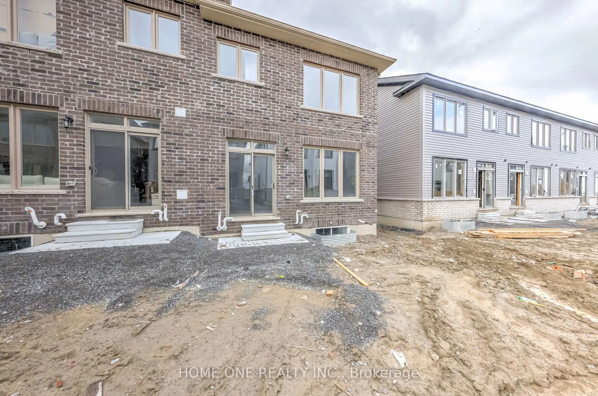 Photo 36 of 1127 Thompson Drive, Oshawa, Kedron — HOMEH