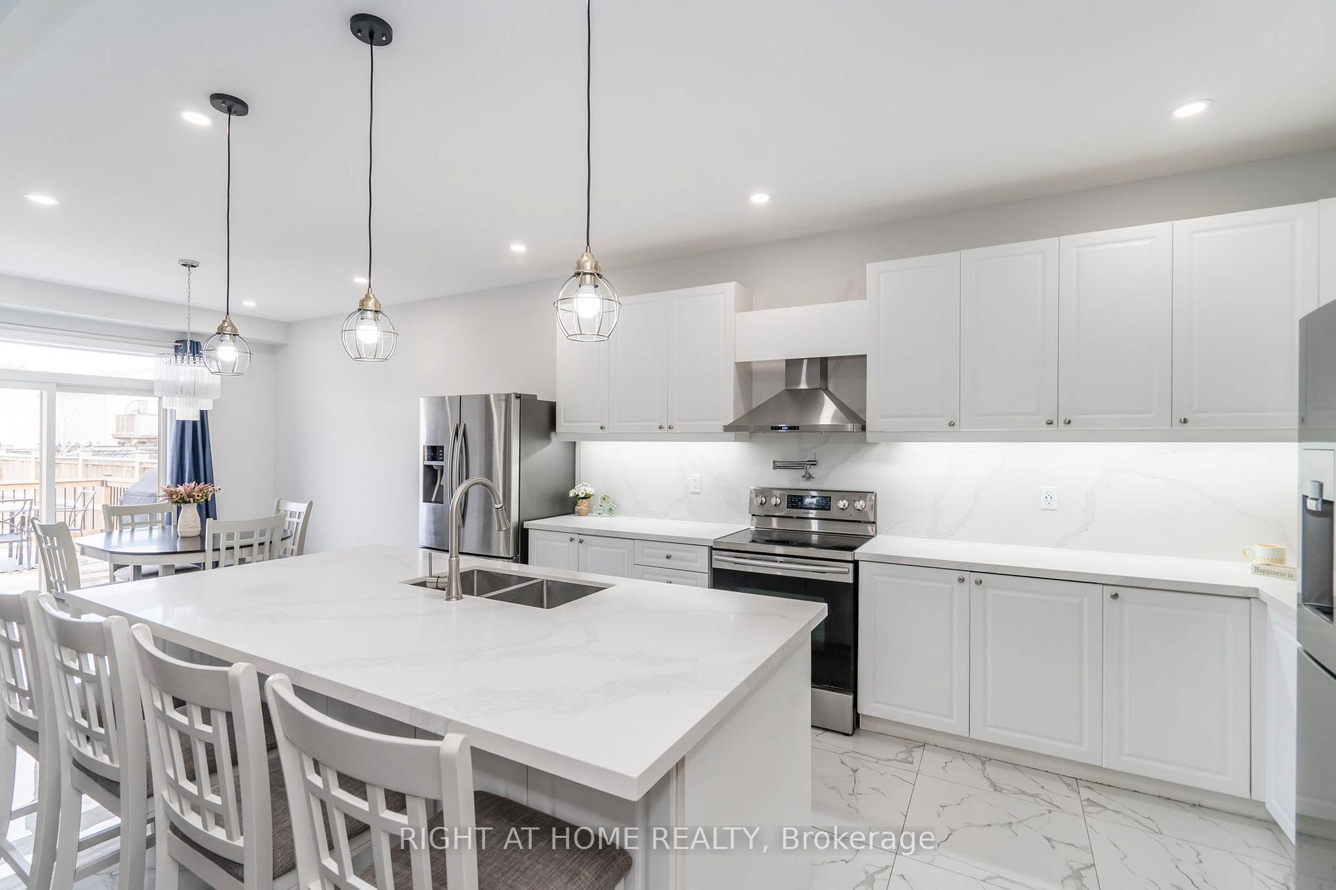 Photo 7 of 22 Sasco Way, Essa, Angus — HOMEH