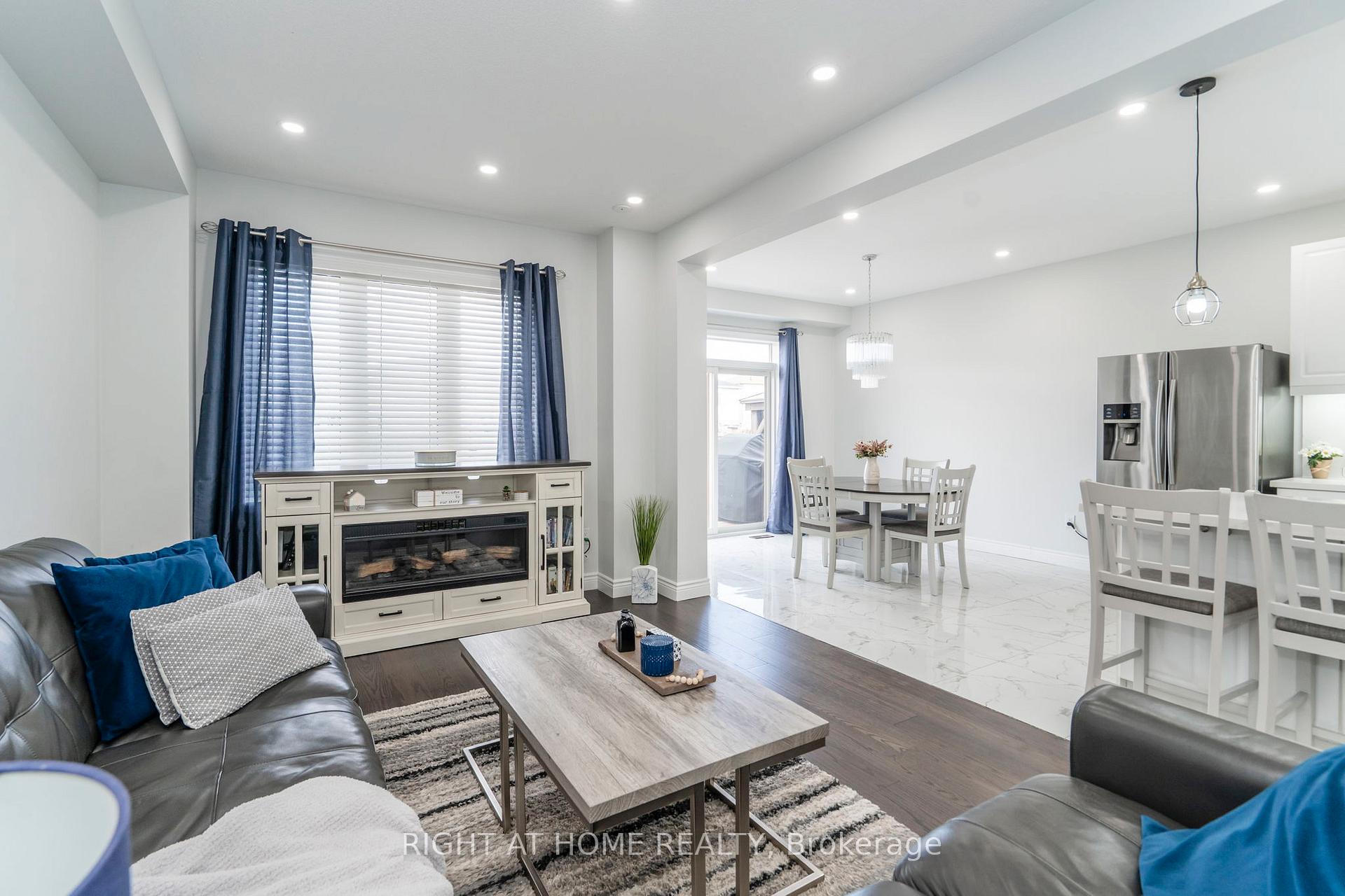 Photo 10 of 22 Sasco Way, Essa, Angus — HOMEH