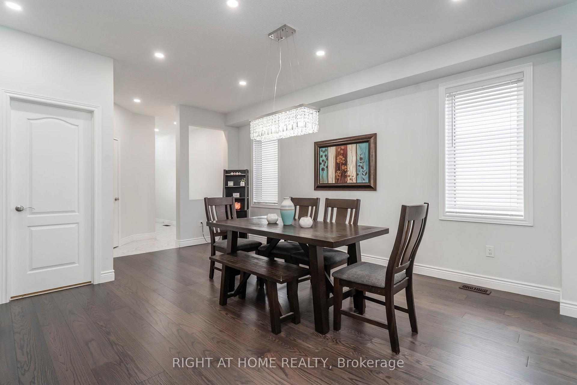 Photo 16 of 22 Sasco Way, Essa, Angus — HOMEH