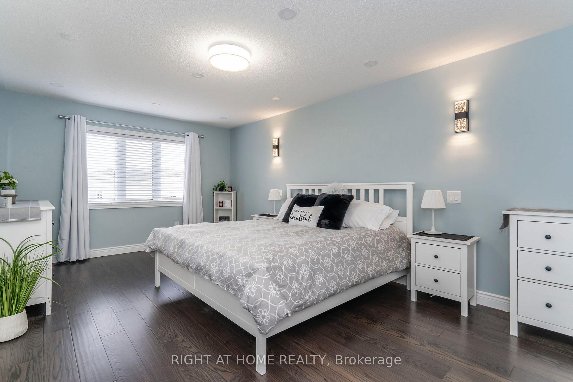 Photo 20 of 22 Sasco Way, Essa, Angus — HOMEH