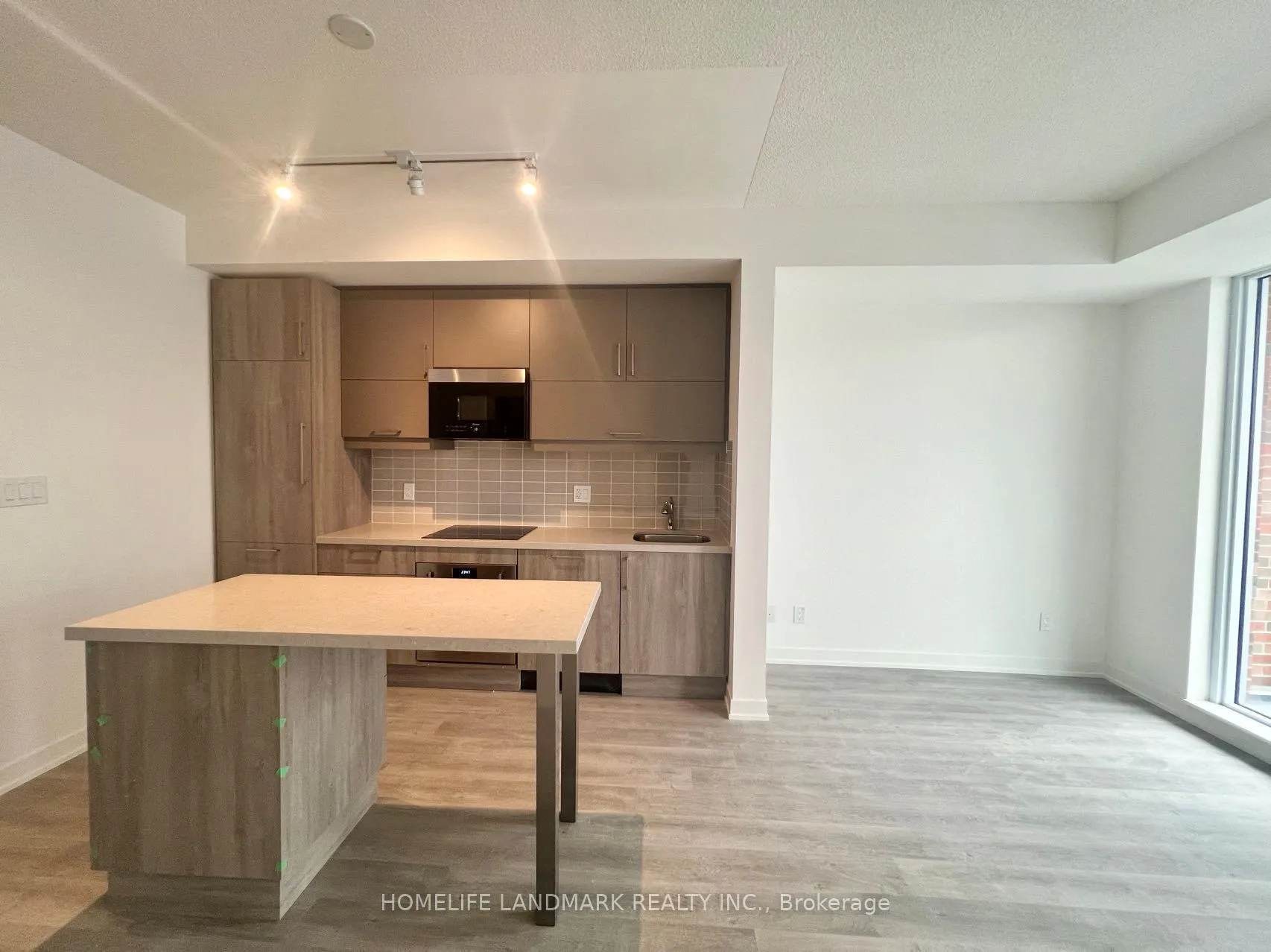 Photo 5 of Unit 1202, 292 Verdale Crossing, Markham, Unionville — HOMEH